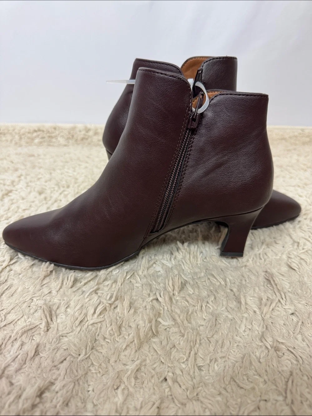 Eurosoft‎ Violet Bootie Size 9 Dark Brown New